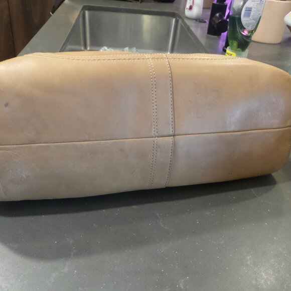 AUTHENTIC - Coach Leather SOHO Burnished Glove Tanned Caramel Tote Bag - Picture 4 of 6